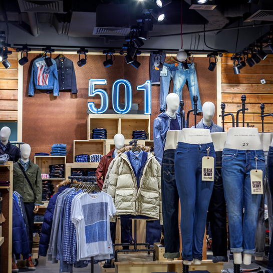 AErgostore - projekt i produkcja mebli sklepowych