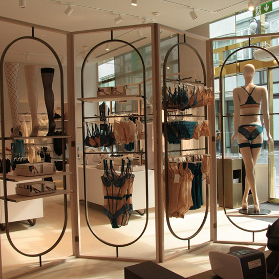 AErgostore - projekt i produkcja mebli sklepowych