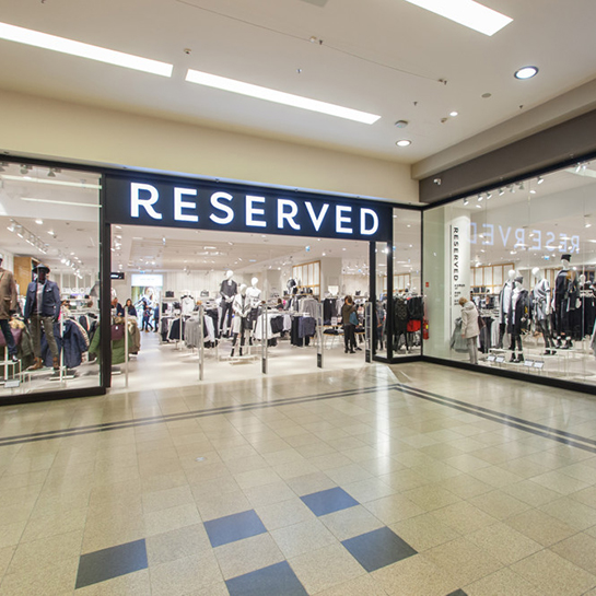 Awyposażenie sklepów i powierzchni komercyjnych5