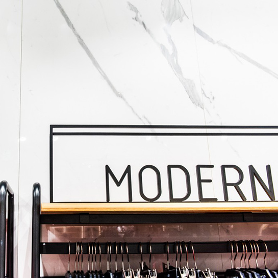 Aprojekt produkcja montaż mebli sklepowych 3