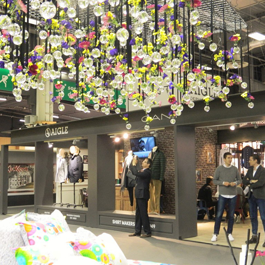 Awyposazenie i meble sklepowe