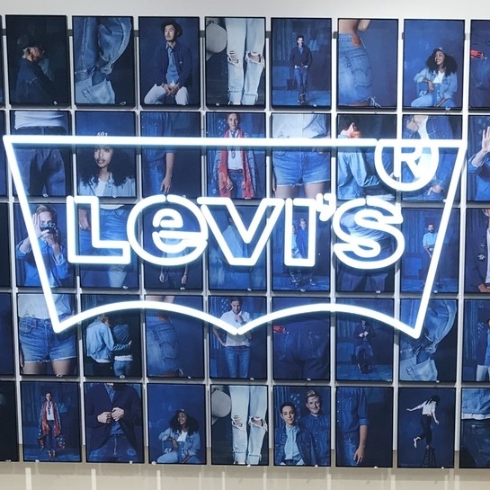 Asklep Levi's 4