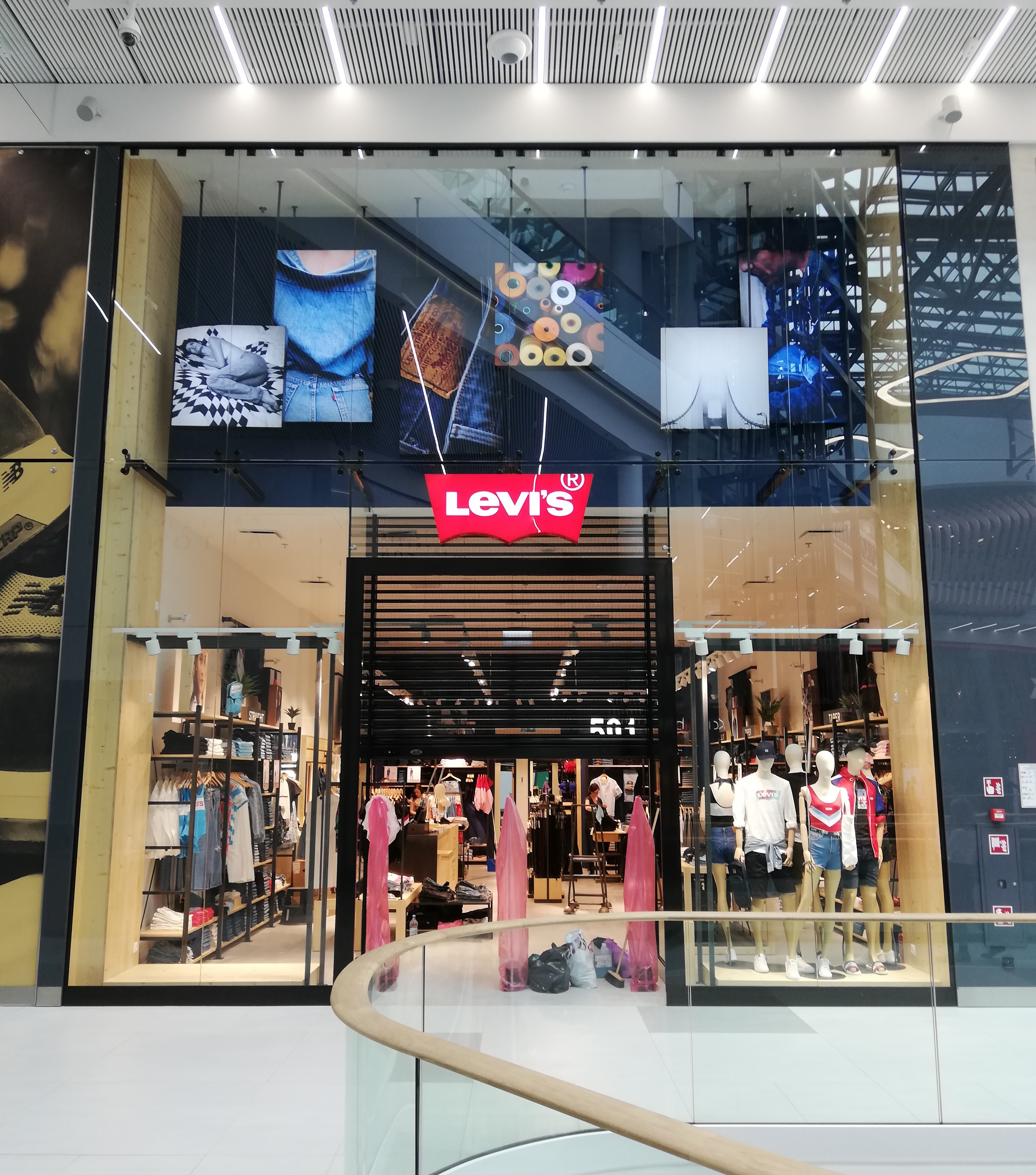 Nowe polskie produkcje Ergo Store dla marki Levi's
