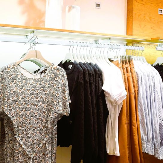 AMore & More w Bernie: Ergo Store z kolejną produkcją dla niemieckiej marki odzieżowej.